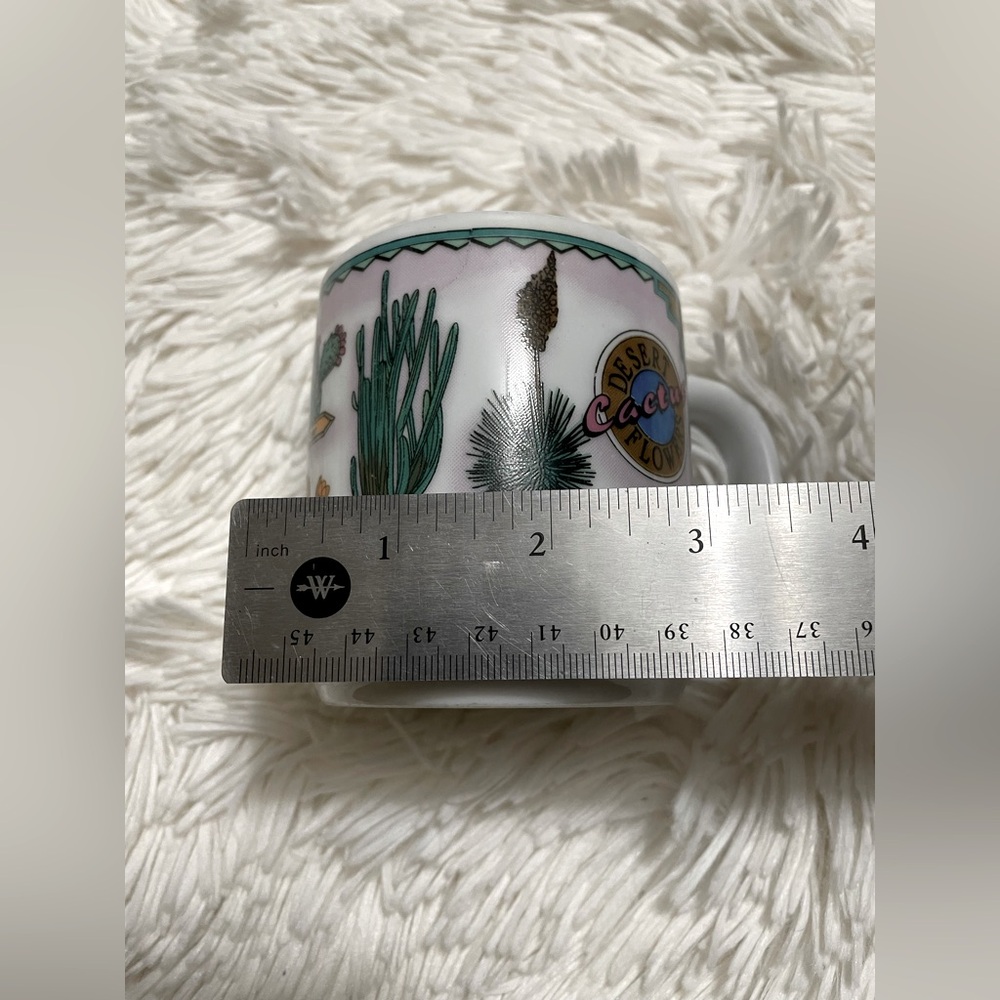 Vintage 1990's KWC made in China Desert Cactus Flowers Coffee Mug - Picture 4 of 5